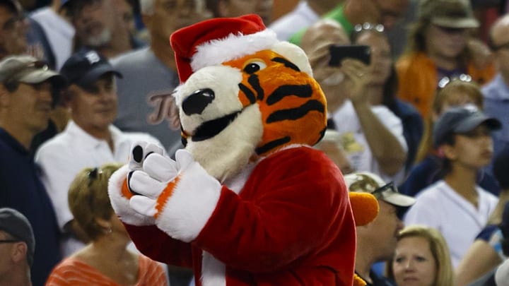 Jul 21, 2015; Detroit, MI, USA; Santa Paws is seen during the seventh inning stretch of the game Jul 21, 2015; Detroit, MI, USA; Santa Paws is seen during the seventh inning stretch of the game