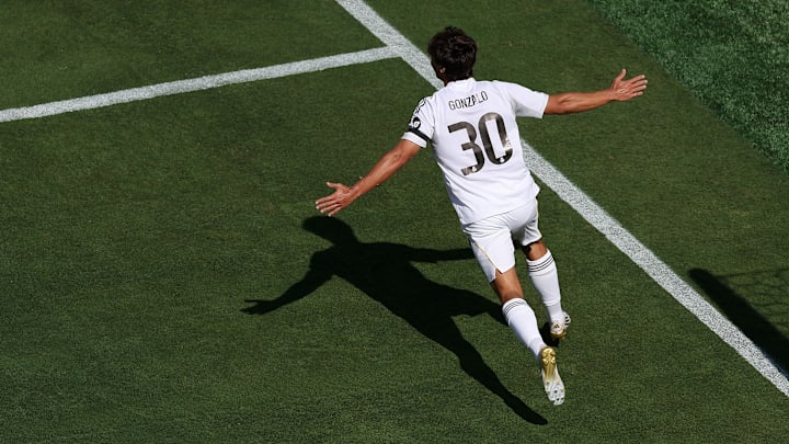 Real Madrid CF v Borussia Dortmund: Quarter-final - FIFA Club World Cup 2025