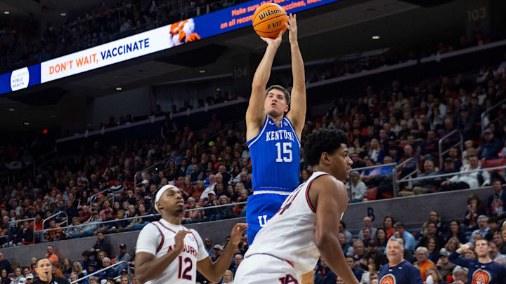 Kentucky v Auburn