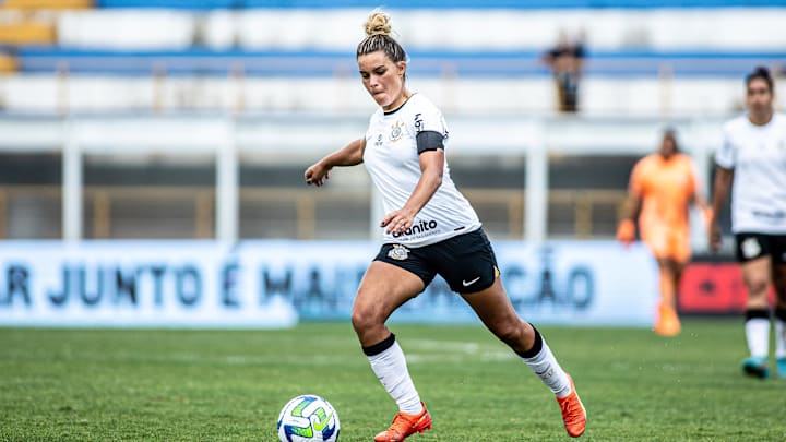 Maior campeão do Brasileirão Feminino, o Timão busca o quinto título Maior campeão do Brasileirão Feminino, o Timão busca o quinto título