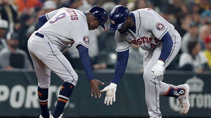 Houston sigue en la pelea por la defensa de su título de la Serie Mundial de 2022