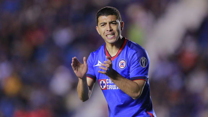 Tigres UANL pretende el fichaje de Erik Lira