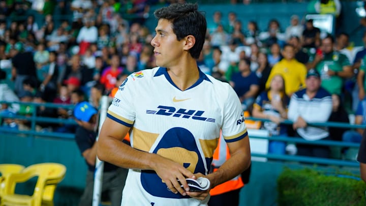 José Juan Macías vivía su segundo aire, pero los fantasmas de las lesiones volvieron a aparecer José Juan Macías vivía su segundo aire, pero los fantasmas de las lesiones volvieron a aparecer