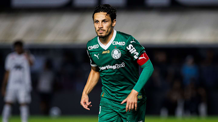 Raphael Veiga Raphael Veiga