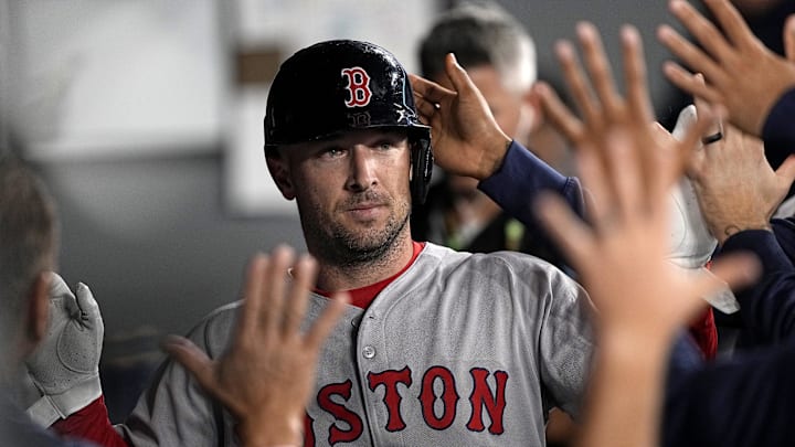 Apr 29, 2025; Toronto, Ontario, CAN; Boston Red Sox third baseman Alex Bregman (2) is congratulated after scoring against the Toronto Blue Jays during the ninth inning at Rogers Centre. Mandatory Credit: John E. Sokolowski-Imagn Images Apr 29, 2025; Toronto, Ontario, CAN; Boston Red Sox third baseman Alex Bregman (2) is congratulated after scoring against the Toronto Blue Jays during the ninth inning at Rogers Centre. Mandatory Credit: John E. Sokolowski-Imagn Images