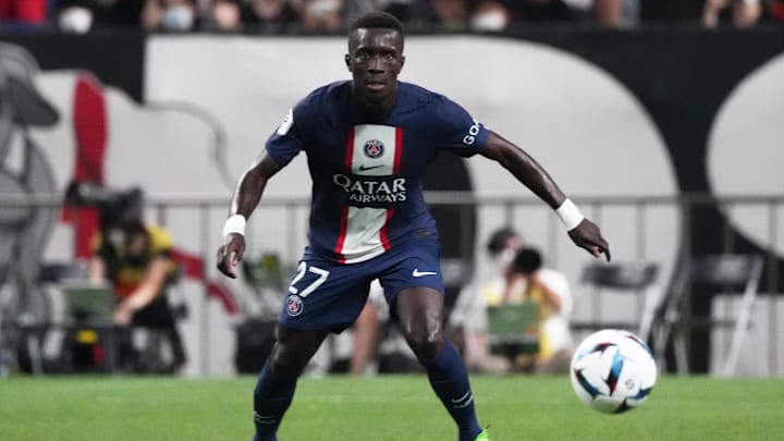Deux nouveaux clubs sont venus se renseigner pour Idrissa Gueye. 