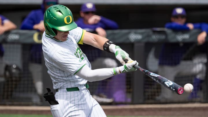 Maddox Molony smashed a pair of home runs in Oregon's 10-0 win over Iowa, his 14th and 15th of the year.