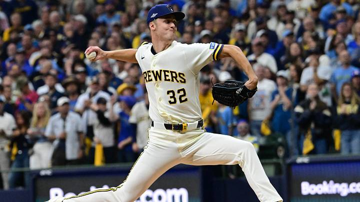 Oct 3, 2026; Milwaukee, Wisconsin, USA; Milwaukee Brewers pitcher Jacob Misiorowski (32) pitches against the San Diego Padres during the first inning at American Family Field. Mandatory Credit: Benny Sieu-Imagn Images Oct 3, 2026; Milwaukee, Wisconsin, USA; Milwaukee Brewers pitcher Jacob Misiorowski (32) pitches against the San Diego Padres during the first inning at American Family Field. Mandatory Credit: Benny Sieu-Imagn Images