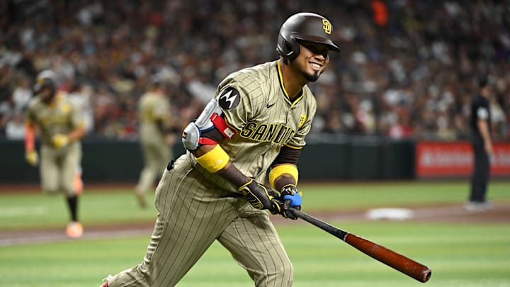 Arráez se fue de 6-4 en su debut con los Padres
