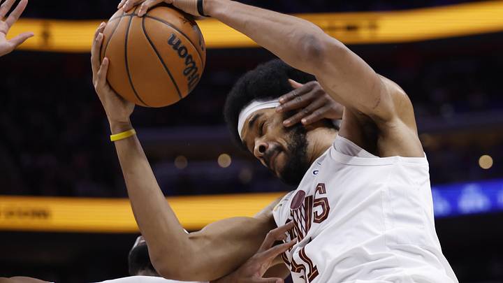 May 17, 2026; Detroit, Michigan, USA; Cleveland Cavaliers center Jarrett Allen (31) grabs a rebound in the first half against the Detroit Pistons during game seven of the second round of the 2026 NBA Playoffs at Little Caesars Arena. Mandatory Credit: Rick Osentoski-Imagn Images May 17, 2026; Detroit, Michigan, USA; Cleveland Cavaliers center Jarrett Allen (31) grabs a rebound in the first half against the Detroit Pistons during game seven of the second round of the 2026 NBA Playoffs at Little Caesars Arena. Mandatory Credit: Rick Osentoski-Imagn Images