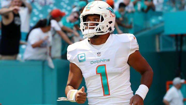 Tua Tagovailoa salió lesionado