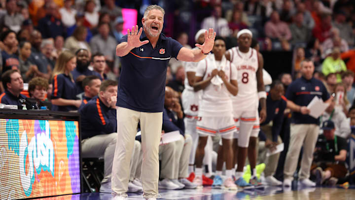 Auburn v Tennessee