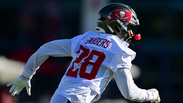 Shilo Sanders at Tampa Bay Buccaneers Training Camp