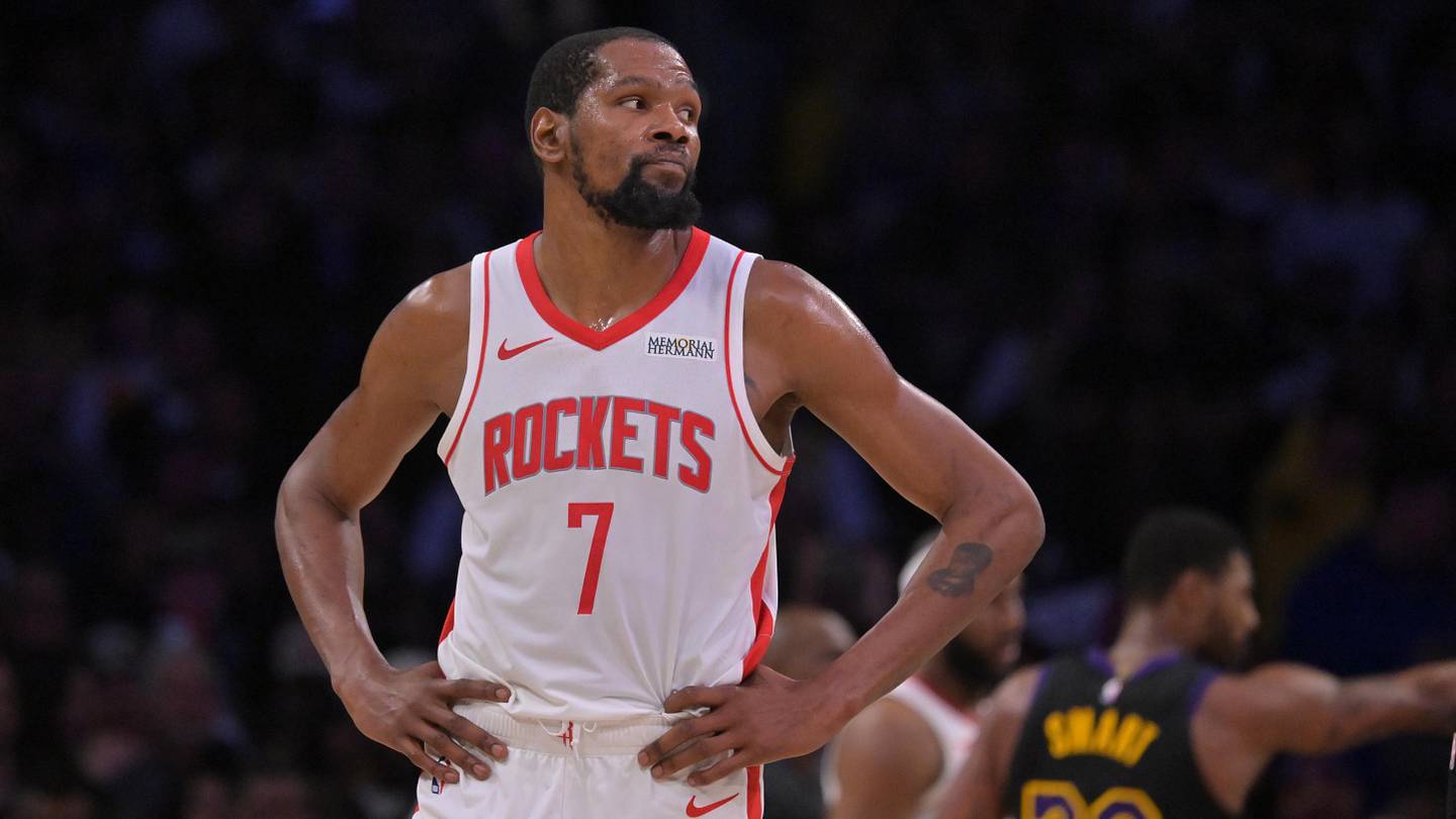 Should the Rockets Value Depth or Star Power This NBA Offseason?