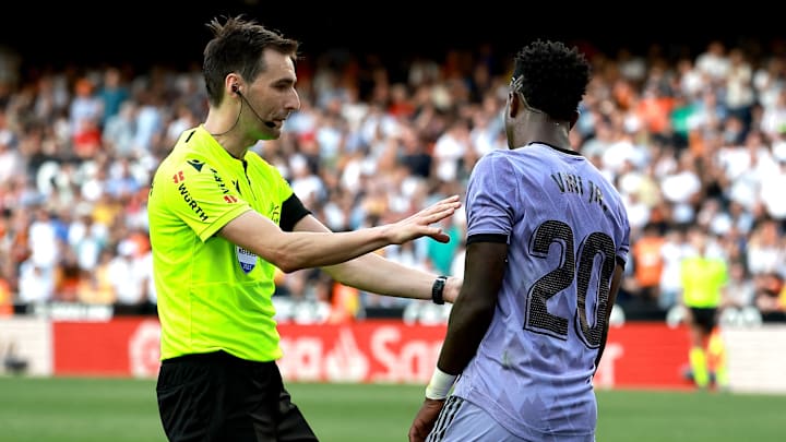 Real Madrid não aprova a designação de Ricardo de Burgos Bengoetxea para a final da Copa do Rei