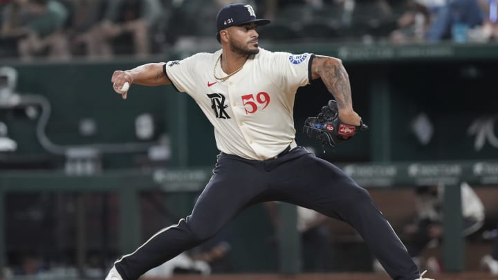 Jun 7, 2024; Arlington, Texas, USA; Texas Rangers relief pitcher Jesus Tinoco (59) delivers a pitch to the San Francisco Giants during the eighth inning at Globe Life Field Jun 7, 2024; Arlington, Texas, USA; Texas Rangers relief pitcher Jesus Tinoco (59) delivers a pitch to the San Francisco Giants during the eighth inning at Globe Life Field