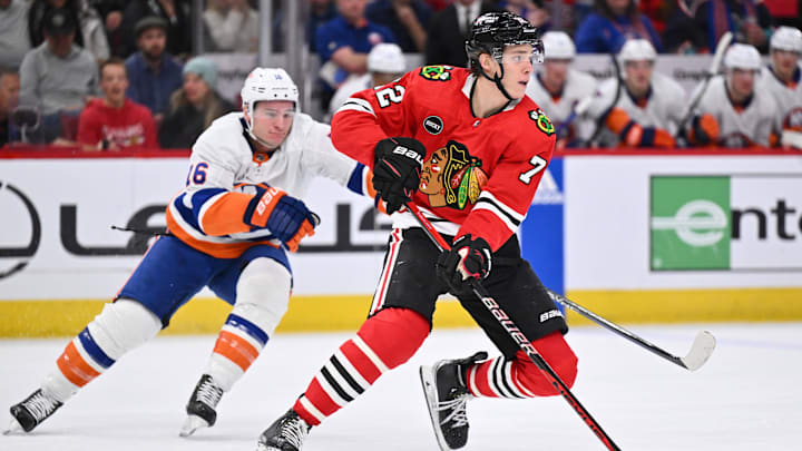 Jan 19, 2024; Chicago, Illinois, USA; Chicago Blackhawks defenseman Alex Vlasic (72) skates the puck