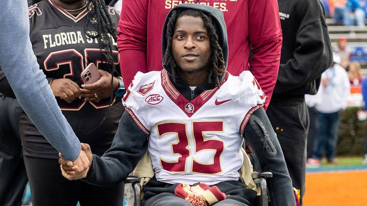 Nov 29, 2025; Gainesville, Florida, USA; Florida State Seminoles linebacker Ethan Pritchard (35)