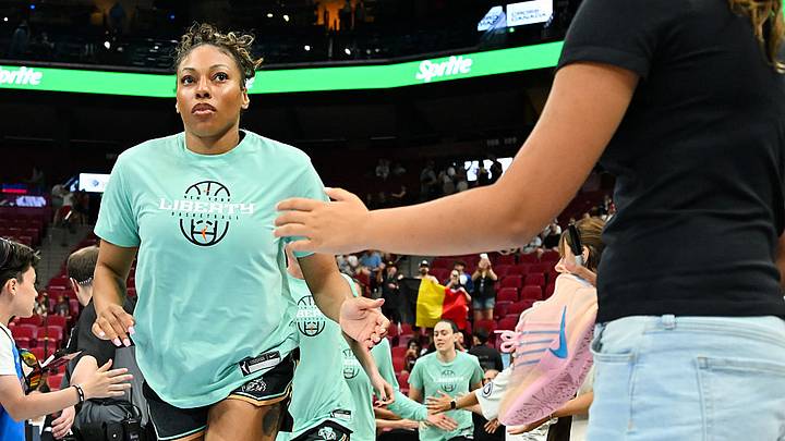 After being waived by the Liberty, Betnijah Laney-Hamilton is bringing championship experience to the young Mystics. 
