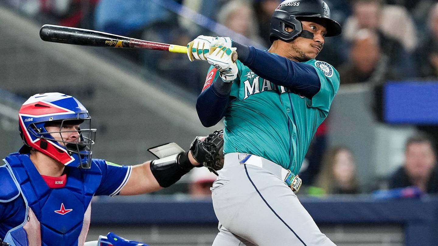 Mariners Lose All-Star Slugger To $40 Million Mets Deal