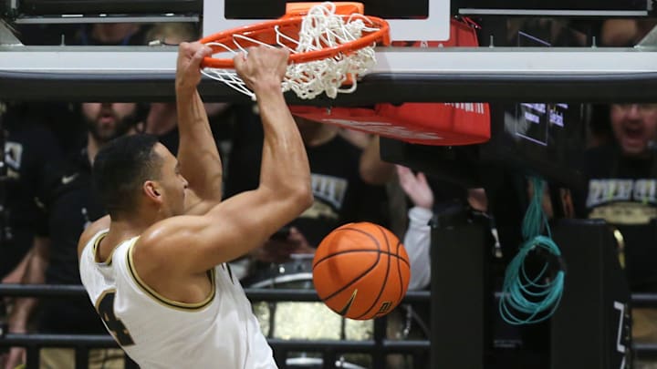 Purdue Boilermakers forward Trey Kaufman-Renn (4) dunks the ball 