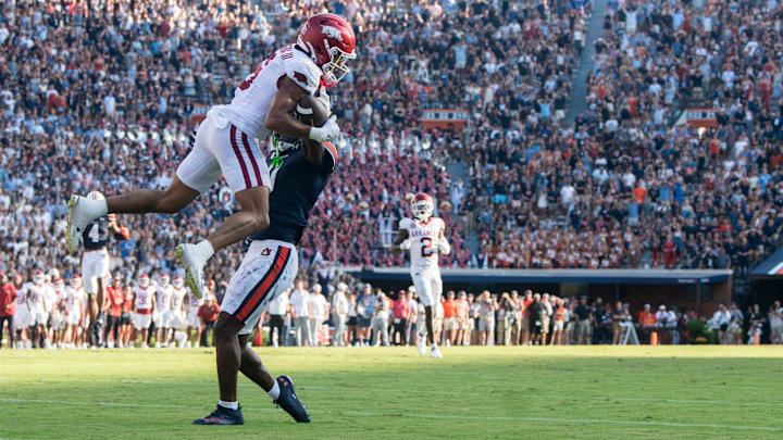 The Arkansas Razorbacks beat the Auburn Tigers 24-14 on Saturday at Jordan-Hare Stadium. 