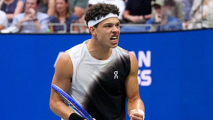 Tennis - U.S. Open - Flushing Meadows, New York, United States - September 13, 2026 Ben Shelton of the U.S. celebrates a point during his men's singles final match against Germany's Alexander Zverev IMAGN IMAGES via Reuters/Robert Deutsch Tennis - U.S. Open - Flushing Meadows, New York, United States - September 13, 2026 Ben Shelton of the U.S. celebrates a point during his men's singles final match against Germany's Alexander Zverev IMAGN IMAGES via Reuters/Robert Deutsch