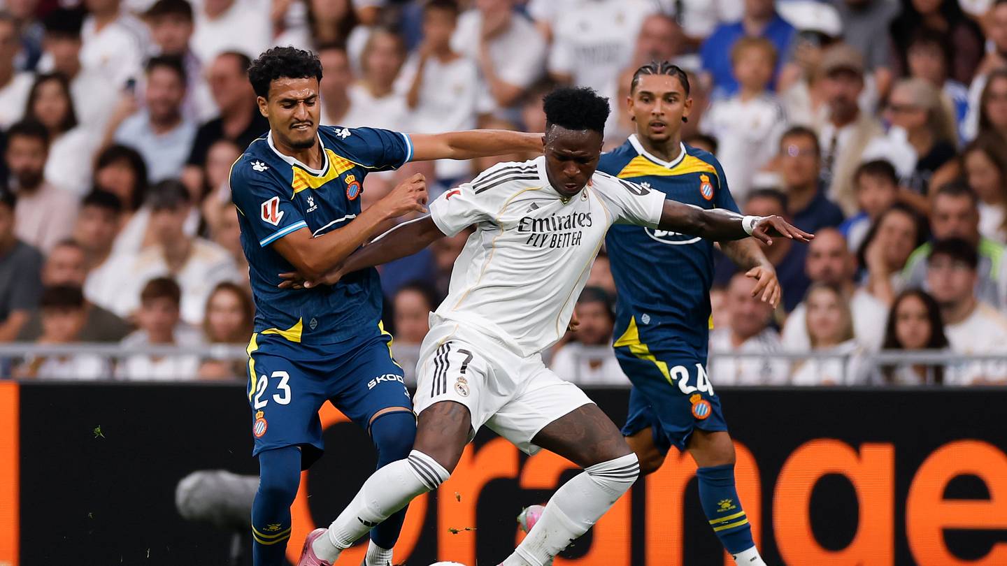 Vinicius Jr. aplaza el alirón del Barça con un doblete que mantiene vivo al Real Madrid — image 3