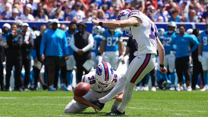 Buffalo Bills place kicker Tyler Bass (16) kicks a field goal aginst the Carolina Panthers during the first half at New Highmark Stadium. Mandatory Credit: Gregory Fisher-Imagn Images Buffalo Bills place kicker Tyler Bass (16) kicks a field goal aginst the Carolina Panthers during the first half at New Highmark Stadium. Mandatory Credit: Gregory Fisher-Imagn Images
