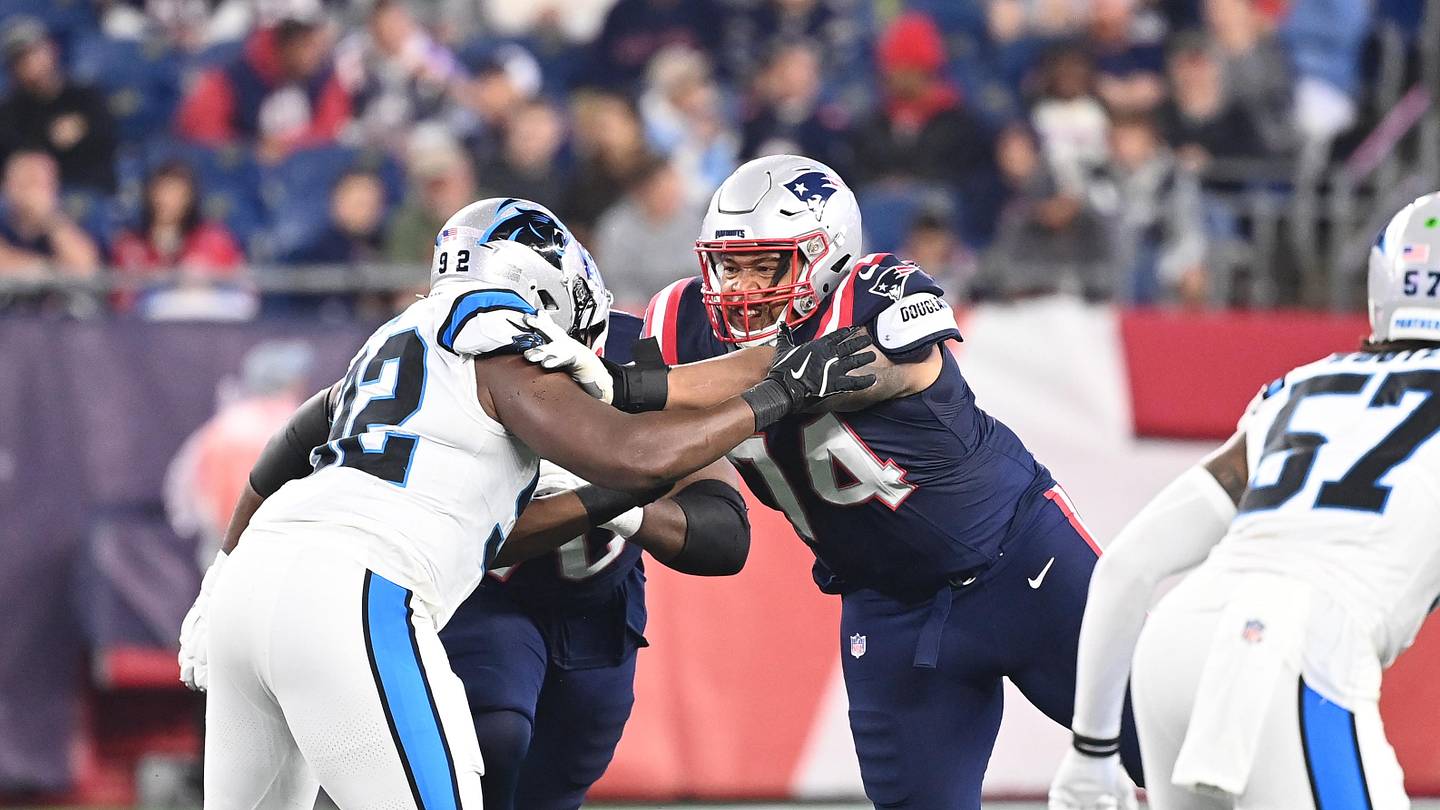 Eagles Issues on Offensive Line Not Solved by Signing Michae