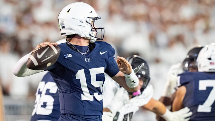 Penn State Nittany Lions quarterback Drew Allar throws a pass against the Oregon Ducks at Beaver Stadium. 