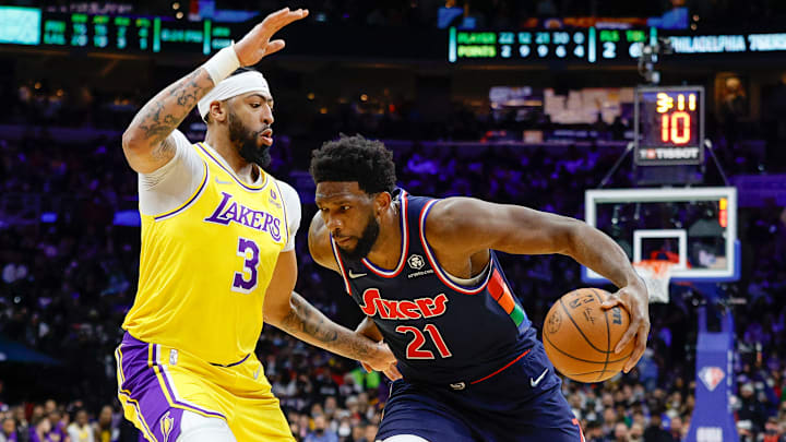 Para Los Angeles Lakers sería un sueño juntar en su roster a Joel Embiid y Anthony Davis