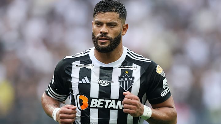 Artilheiro tem lugar garantido na equipe de Milito Artilheiro tem lugar garantido na equipe de Milito