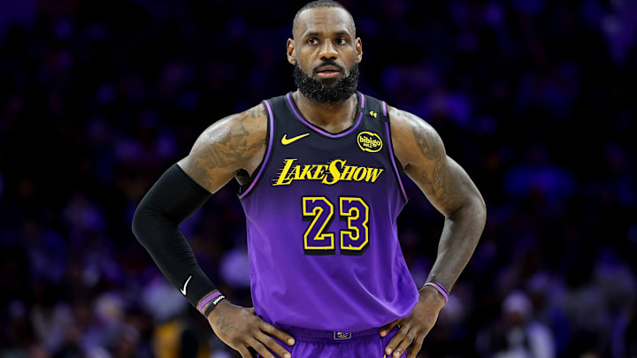 Los Angeles Lakers v Philadelphia 76ers