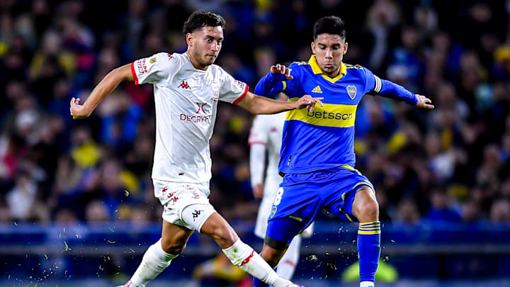 Santiago Hezze é argentino e tem 21 anos Santiago Hezze é argentino e tem 21 anos