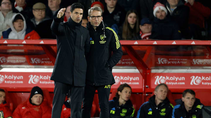 Albert Stuivenberg is Mikel Arteta's right-hand man