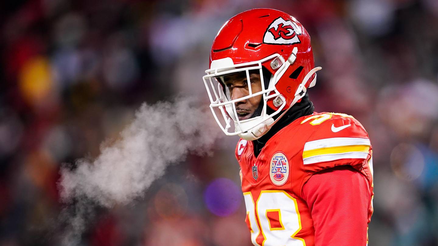 Cornerback L'Jarius Sneed Visiting Chiefs – Time for a Reunion in KC?