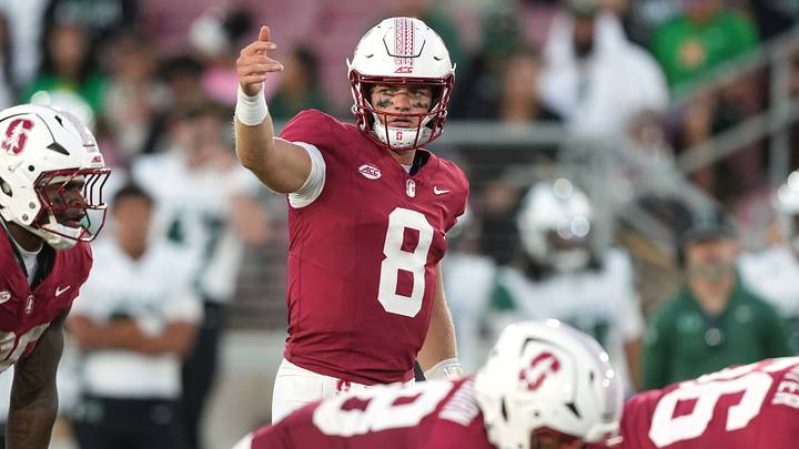 Aug 29, 2026; Stanford, California, USA; Stanford Cardinal quarterback Davis Warren (8) gestures during the fourth quarter against the Hawaii Rainbow Warriors at Stanford Stadium. Mandatory Credit: Darren Yamashita-Imagn Images Aug 29, 2026; Stanford, California, USA; Stanford Cardinal quarterback Davis Warren (8) gestures during the fourth quarter against the Hawaii Rainbow Warriors at Stanford Stadium. Mandatory Credit: Darren Yamashita-Imagn Images