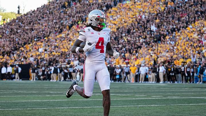 Ohio State Buckeyes wide receiver Jeremiah Smith is the clear favorite in the latest Heisman odds.