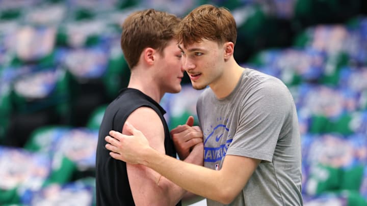 Charlotte Hornets v Dallas Mavericks