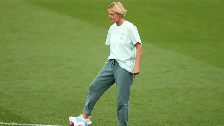 Verlängerung bis 2027? Voss-Tecklenburg möchte DFB-Trainerin bleiben