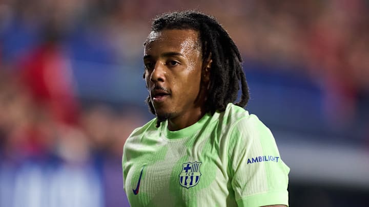 Jules Koundé pourrait avoir de la concurrence au FC Barcelone
