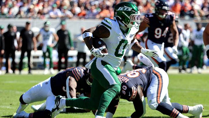 Sports Illustrated's Nick Faria breaks down what mattered in the Jets' loss to the Bears on Sunday, as well as what it means moving forward. Sports Illustrated's Nick Faria breaks down what mattered in the Jets' loss to the Bears on Sunday, as well as what it means moving forward.