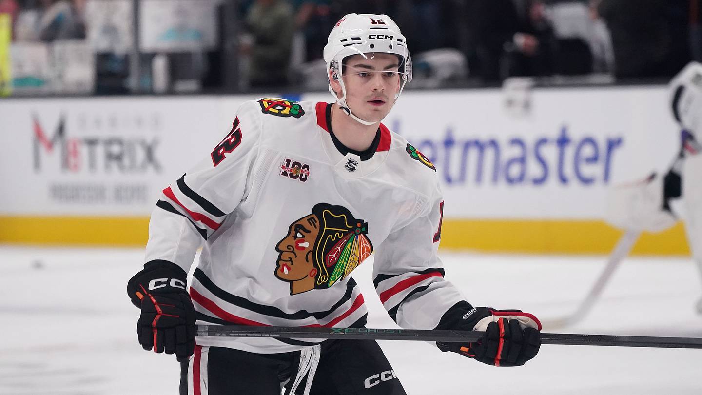 Blackhawks Prospect Showcase updates, Calder candidates, training camp notes & more