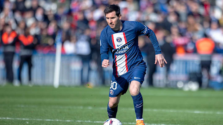 Lionel Messi teria se desentendido com outro jogador do elenco do Paris