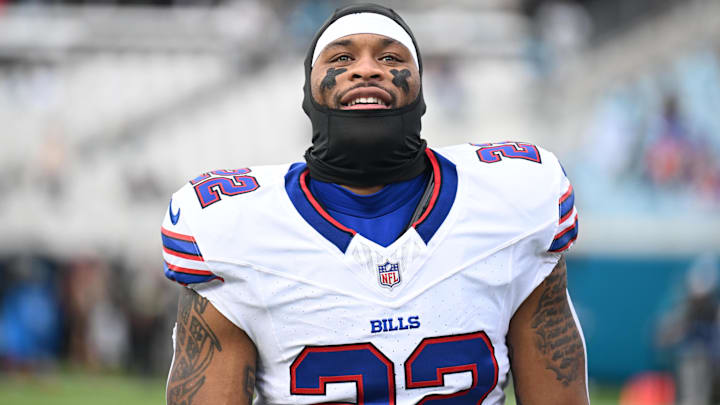 Buffalo Bills running back Ray Davis (22) before an AFC Wild Card Round game against the Jacksonville Jaguars at EverBank Stadium.