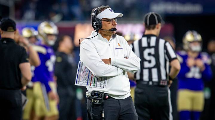 Jedd Fisch looks on from the sideline at the LA Bowl. Jedd Fisch looks on from the sideline at the LA Bowl.
