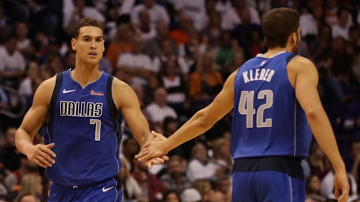 Dallas Mavericks v Phoenix Suns