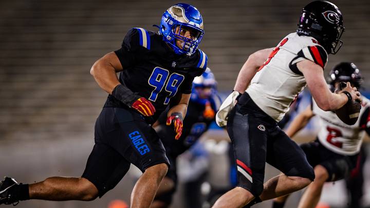 Santa Margarita defensive end Kingston Jimmerson (99) is one of the top sophomores in California Santa Margarita defensive end Kingston Jimmerson (99) is one of the top sophomores in California
