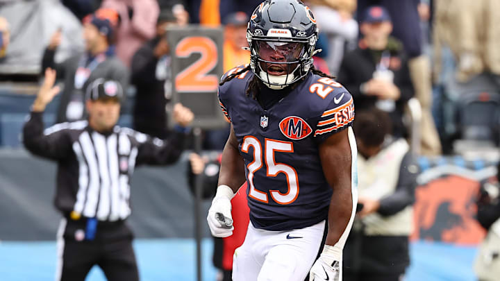 Oct 19, 2025; Chicago, Illinois, USA; Chicago Bears running back Kyle Monangai (25) reacts after rushing for a touchdown against the New Orleans Saints during the second quarter at Soldier Field. Mandatory Credit: Mike Dinovo-Imagn Images Oct 19, 2025; Chicago, Illinois, USA; Chicago Bears running back Kyle Monangai (25) reacts after rushing for a touchdown against the New Orleans Saints during the second quarter at Soldier Field. Mandatory Credit: Mike Dinovo-Imagn Images